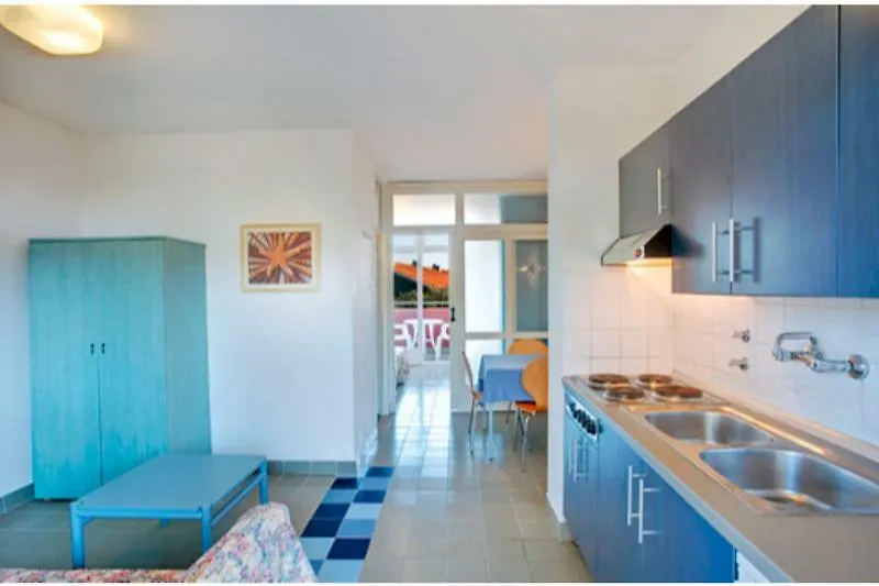 Sunset Lanterna Apartments Porec